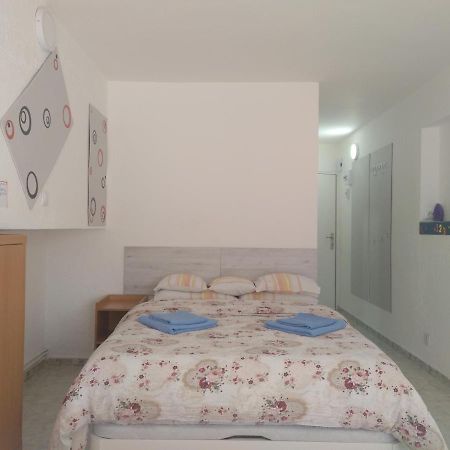 شقة La Pineda Beach Studio Near Port Aventura المظهر الخارجي الصورة
